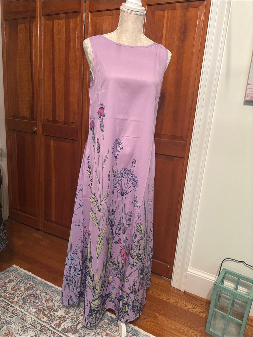 Sleeveless Lavender Floral-Print Maxi Dress - Picture 2 of 5